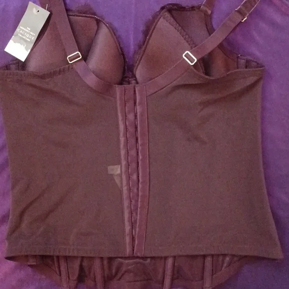 CACIQUE 40DD plum corcet adjustable straps - Picture 3 of 8